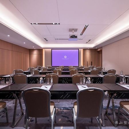 Grand Mercure Foshan Country Garden Екстериор снимка