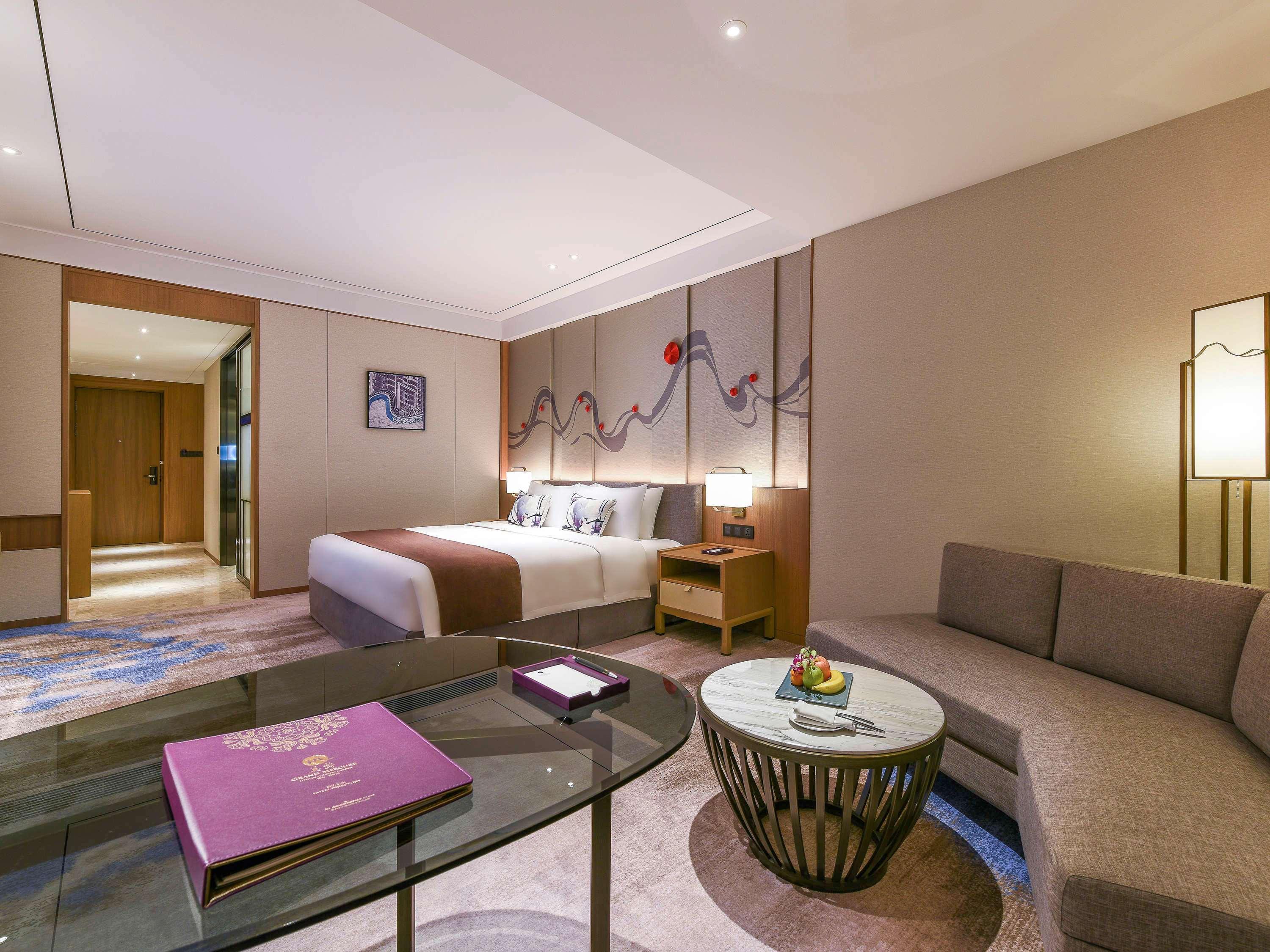 Grand Mercure Foshan Country Garden Екстериор снимка
