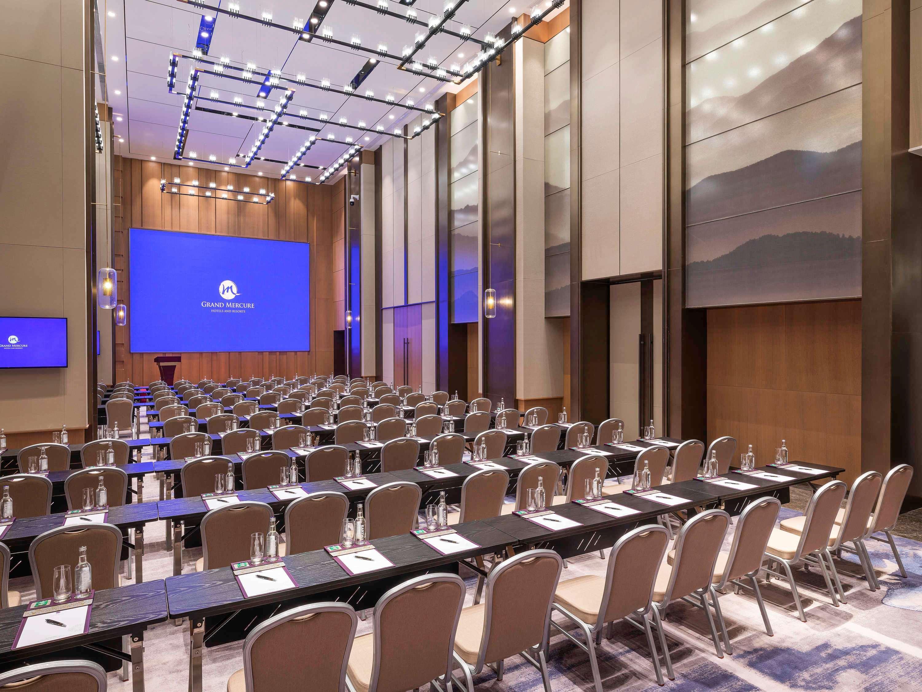 Grand Mercure Foshan Country Garden Екстериор снимка